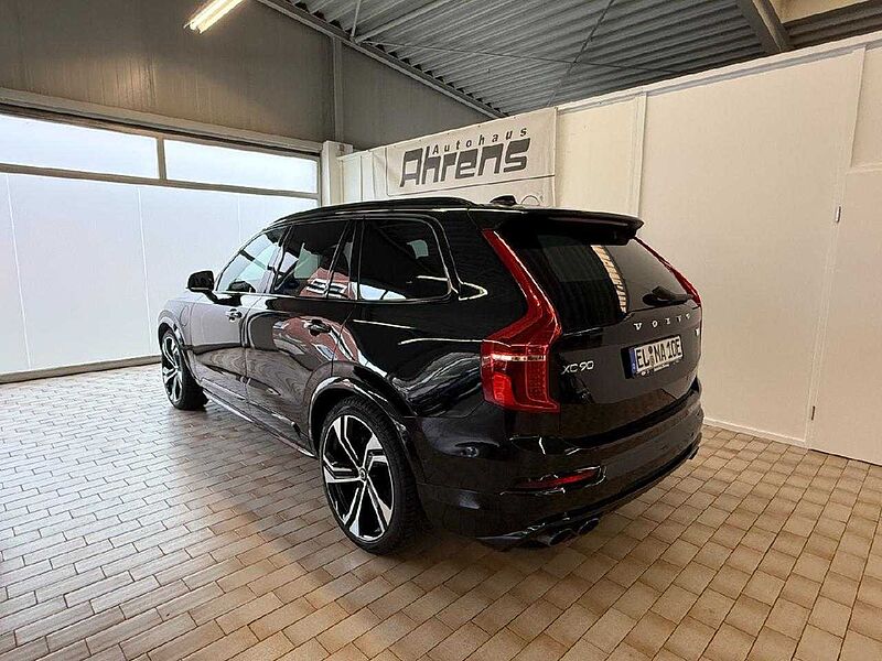 Volvo XC 90 Plus Dark Recharge Plug-In Hybrid AWD