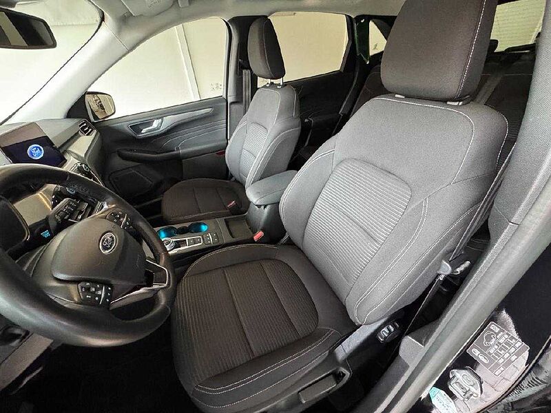 Ford Kuga Plug-In Hybrid Titanium