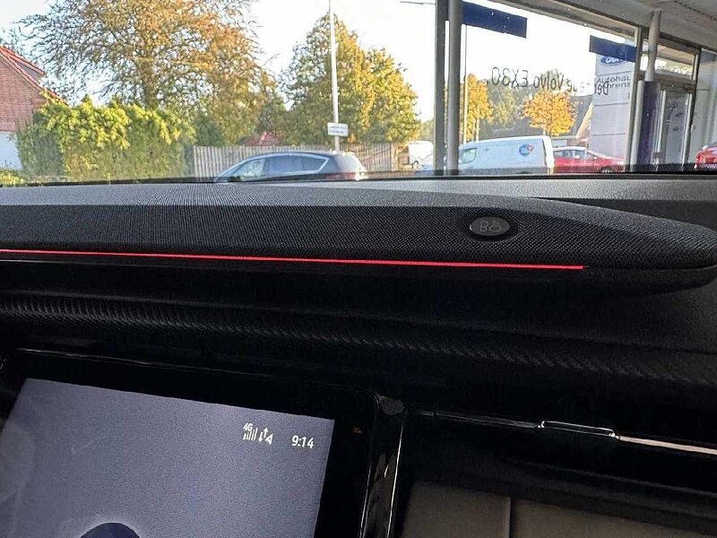 Ford Explorer Premium RWD