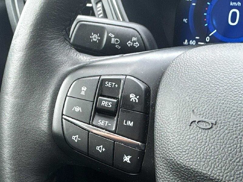 Ford Kuga Plug-In Hybrid Titanium