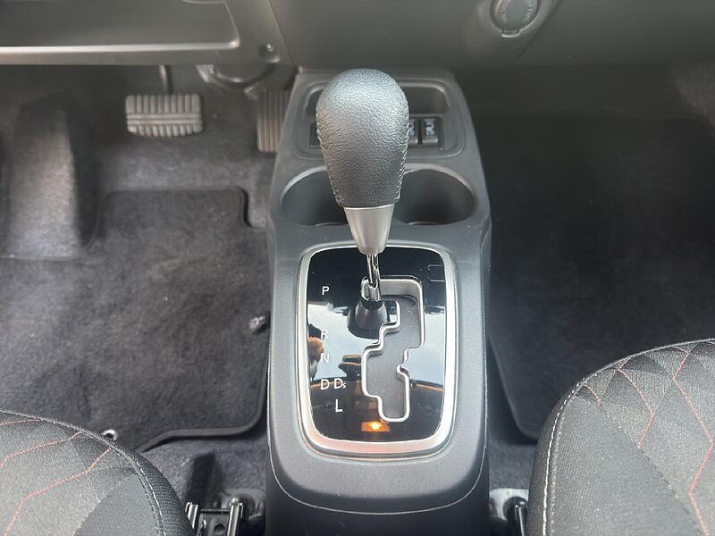 Mitsubishi Space Star Select+