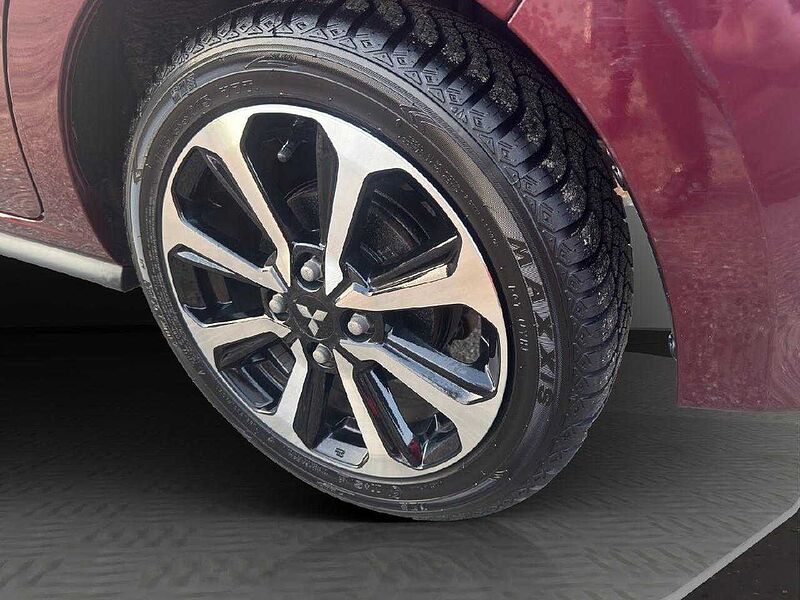 Mitsubishi Space Star Select+