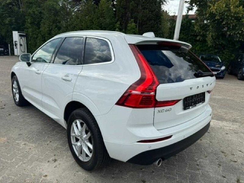 Volvo XC 60 Momentum Pro AWD