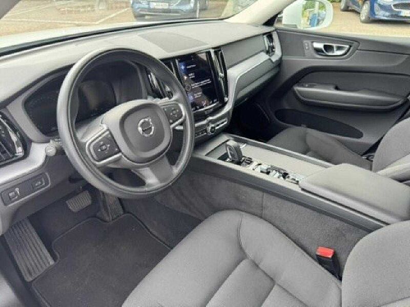 Volvo XC 60 Momentum Pro AWD