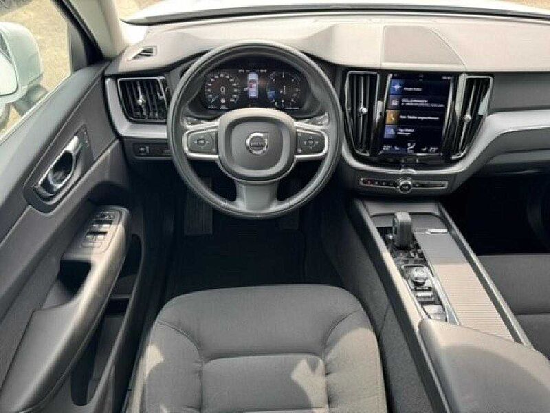 Volvo XC 60 Momentum Pro AWD