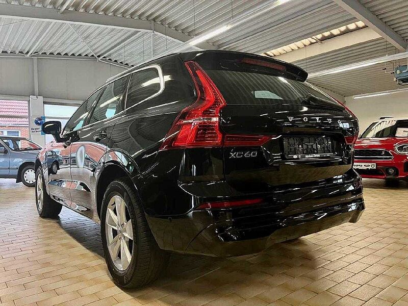 Volvo XC 60 Momentum Pro *360&deg;-GJR-eHeck*