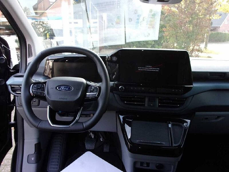 Ford Tourneo Custom 320 L1 Active AWD