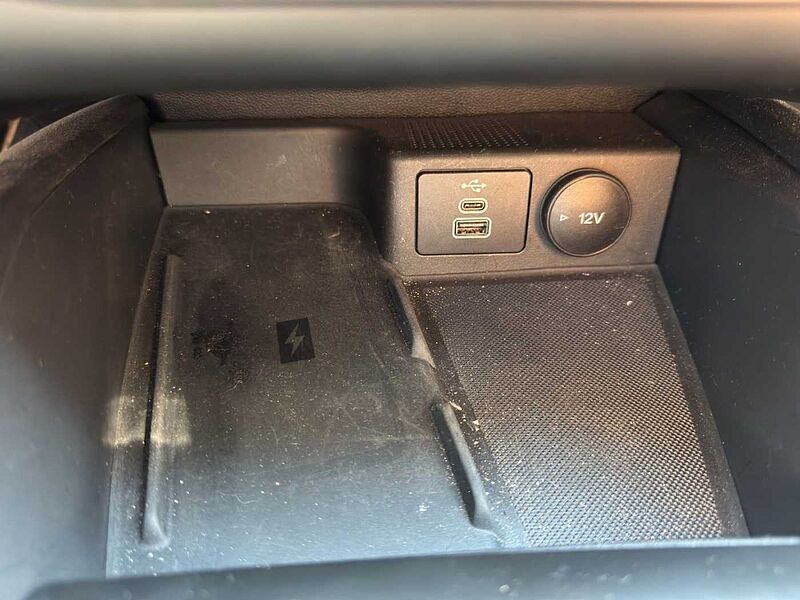 Ford Focus Titanium *SHZ-ACC-Navi-Kamera*