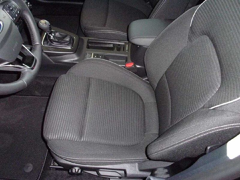 Ford Focus Titanium