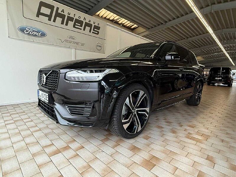 Volvo XC 90 Plus Dark Recharge Plug-In Hybrid AWD