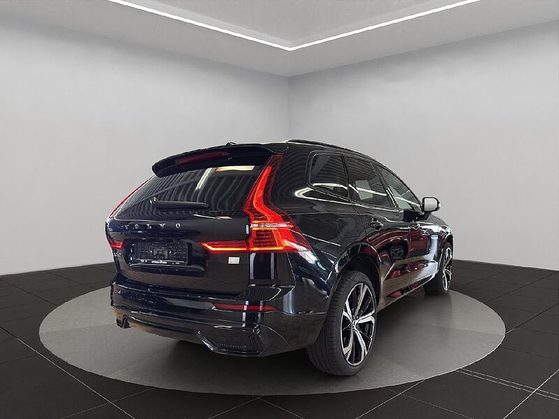Volvo XC 60 Ultimate Dark Recharge Plug-In Hybrid AWD