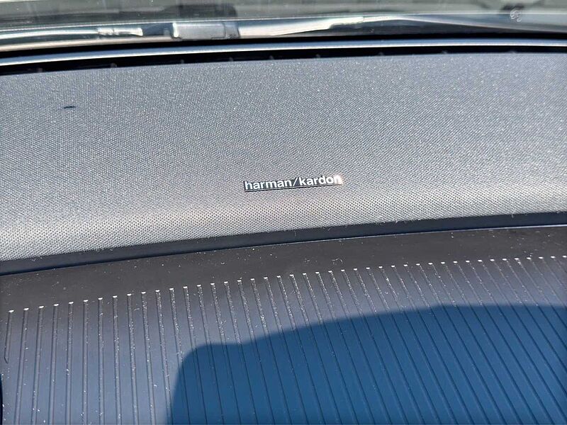Volvo EX30 Plus AWD Performance