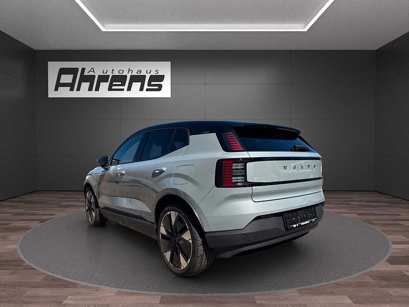 Volvo EX30 Plus AWD Performance