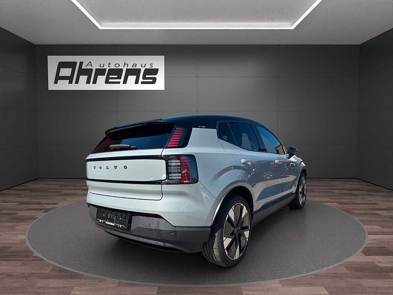 Volvo EX30 Plus AWD Performance