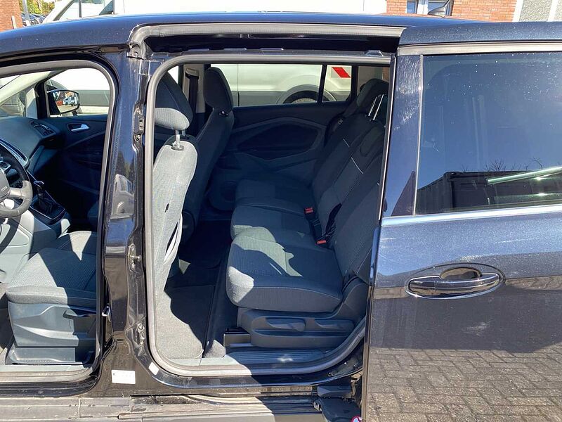 Ford Grand C-Max 1.6 Ti-VCT