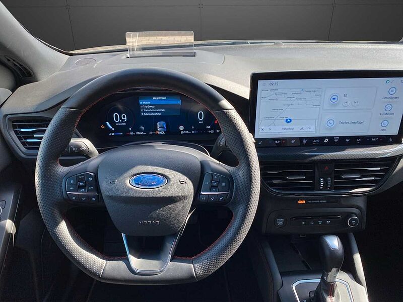 Ford Focus Turnier ST-Line X *AHK-GJR-HUD*