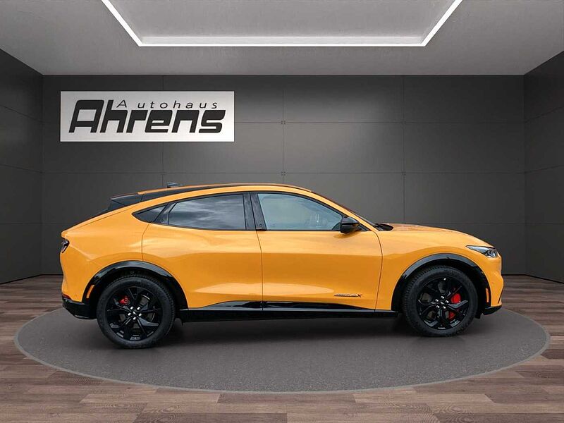 Ford Mustang Mach-E Premium AWD