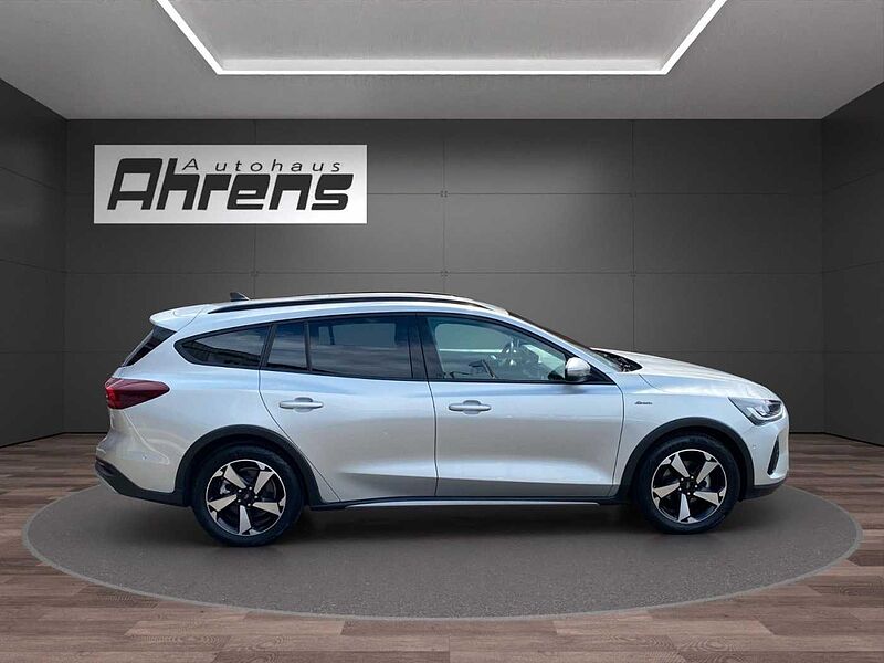 Ford Focus Turnier Active *Kamera-SHZ-Navi*