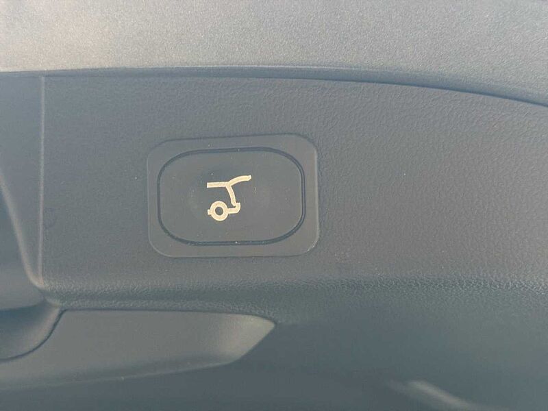 Ford Focus Turnier ST-Line X *18Zoll-GJR-eHeck-LED*