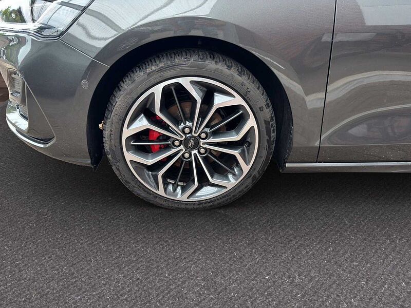 Ford Focus Turnier ST-Line X *18Zoll-GJR-eHeck-LED*
