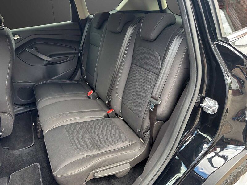 Ford Kuga AWD Cool & Connect *AHK-GJR-GRA*