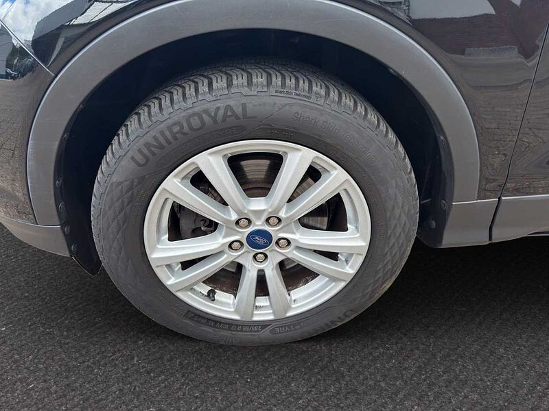 Ford Kuga AWD Cool & Connect *AHK-GJR-GRA*