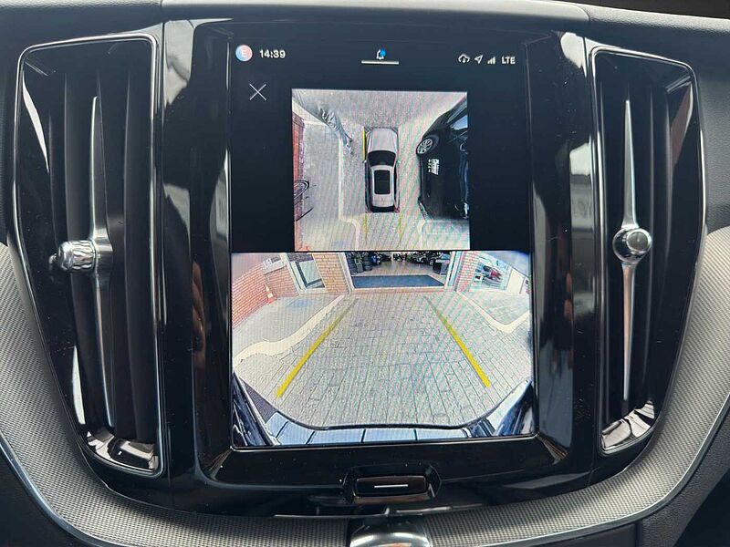 Volvo XC 60 T6 P-HEV Plus Black Edition *AHK-360&deg;-Pano*