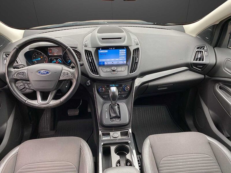 Ford Kuga Titanium AWD 4X4 + AHK + AUTOM.