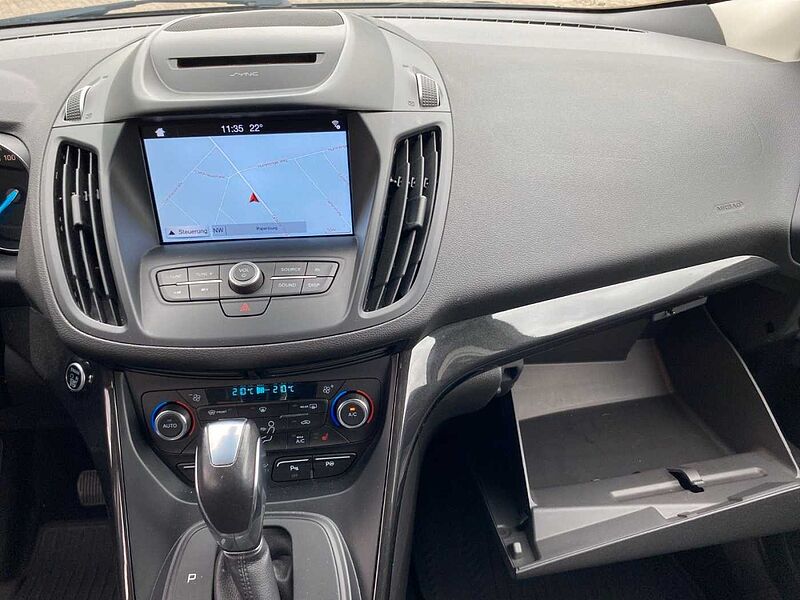 Ford Kuga Titanium AWD 4X4 + AHK + AUTOM.