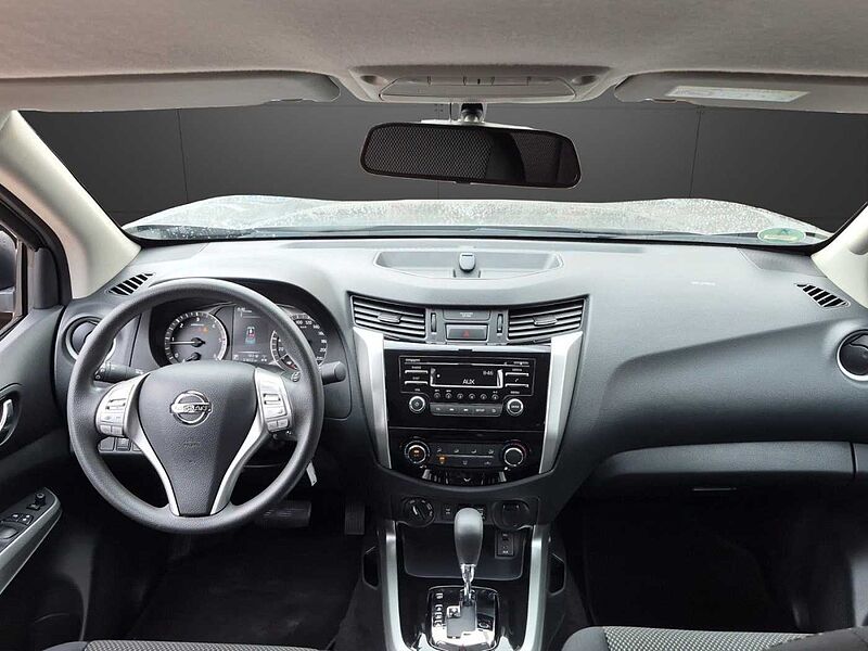 Nissan Navara Acenta Double Cab 4x4