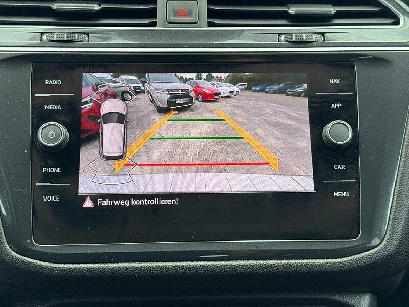Volkswagen Tiguan Allspace Life 4Motion *AHK-HUD-4xSHZ*