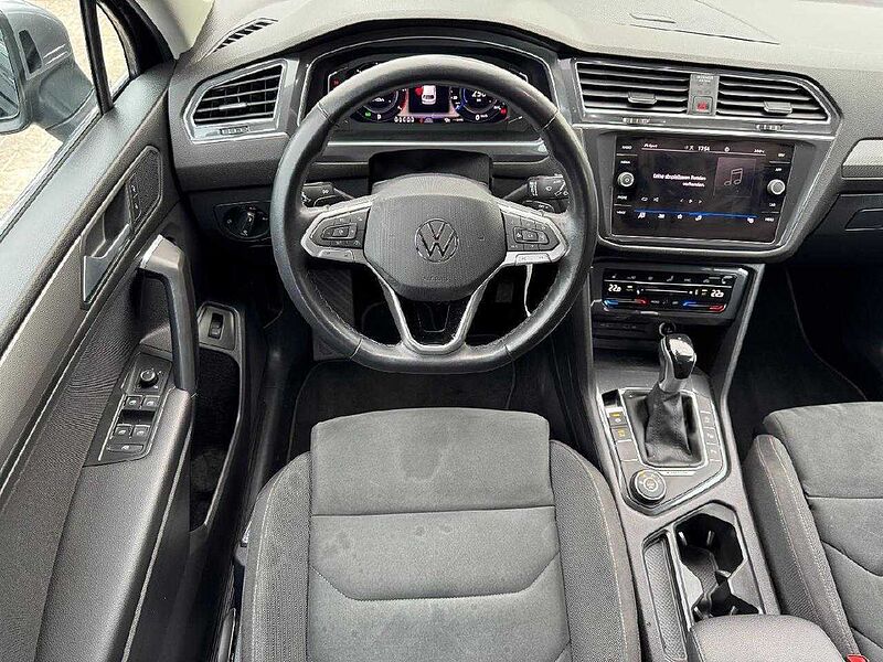 Volkswagen Tiguan Allspace Life 4Motion *AHK-HUD-4xSHZ*