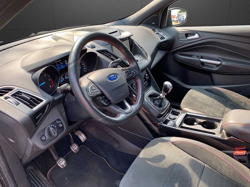 Ford Kuga ST-Line *AHK-GJR-Navi-eHeck*