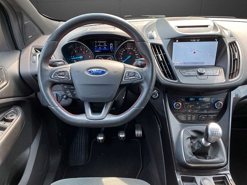 Ford Kuga ST-Line *AHK-GJR-Navi-eHeck*