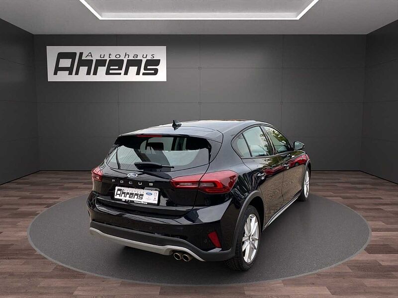 Ford Focus Lim. Active *AHK-Pano-SHZ-GRA*