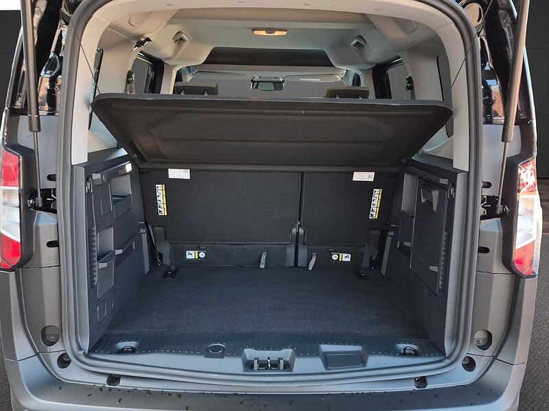 Ford Tourneo Courier Titanium
