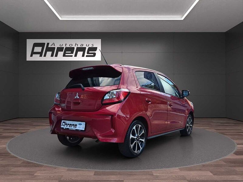 Mitsubishi Space Star Select