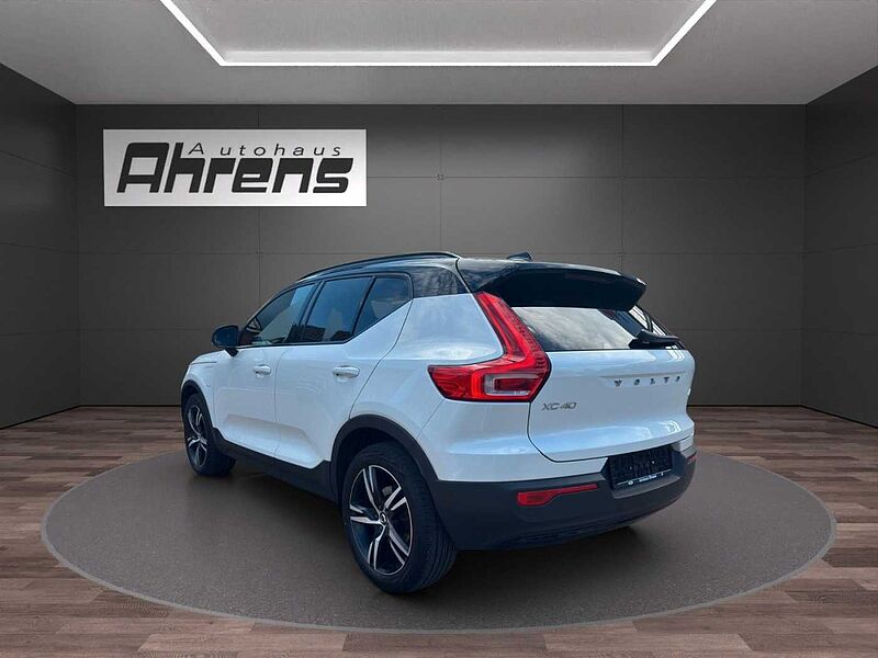 Volvo XC 40 R Design P-HEV *ACC-H&K-Memory-eHeck*