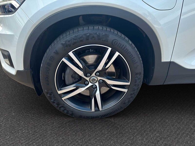 Volvo XC 40 R Design P-HEV *ACC-H&K-Memory-eHeck*