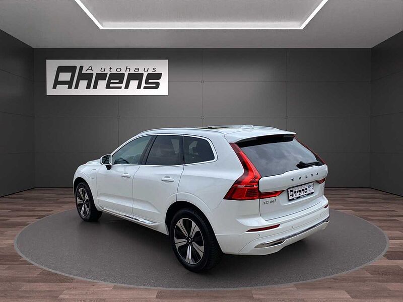 Volvo XC 60 T6 Plus Bright P-HEV AWD *AHK-PANO-MEMORY*