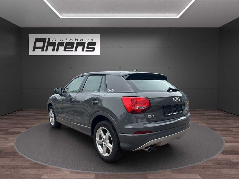 Audi Q2 1.4 TFSI sport *AHK-SHZ-GRA*