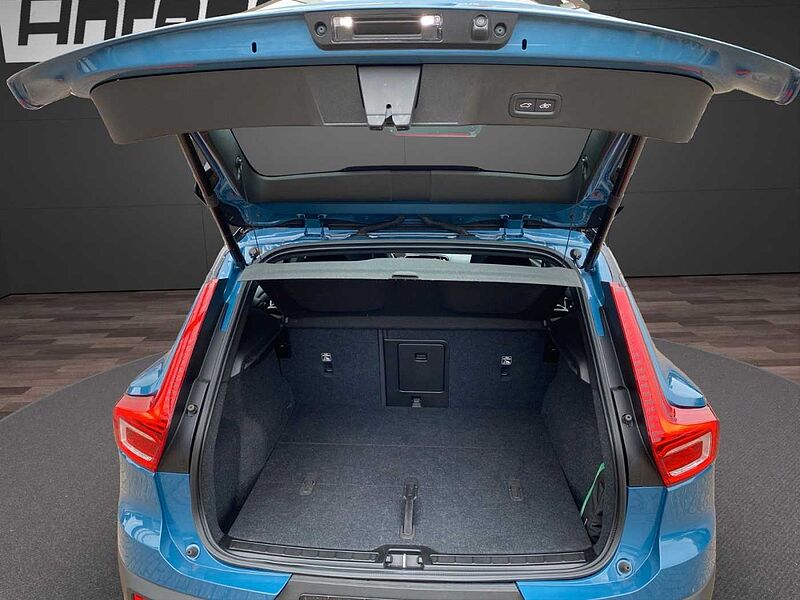 Volvo XC 40 Plus Pure Electric 2WD *SHZ-LED-GJR-eHeck*