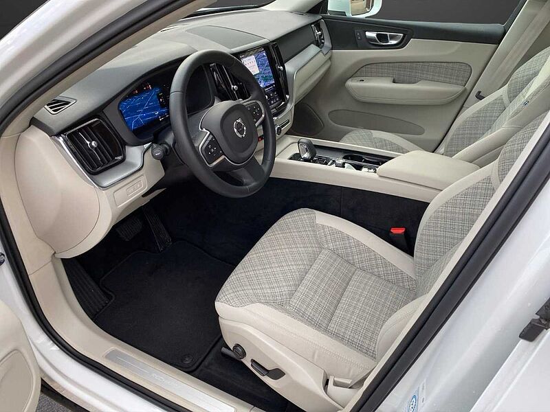 Volvo XC 60 Inscription Expression Recharge Plug-In Hyb