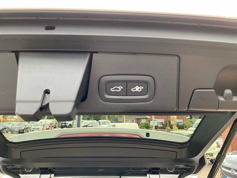Volvo XC 60 Inscription Expression Recharge Plug-In Hyb