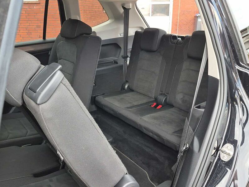 Volkswagen Tiguan Allspace Life 4Motion *AHK-HUD-4xSHZ*