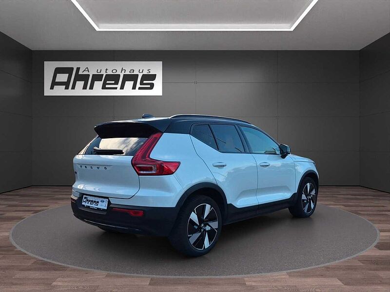 Volvo EX40 Extended Range RWD Plus Dark