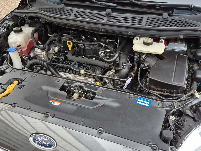 Ford Galaxy Titanium
