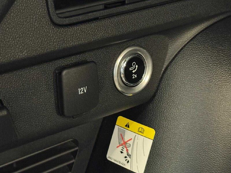 Ford Kuga Plug-In Hybrid Titanium