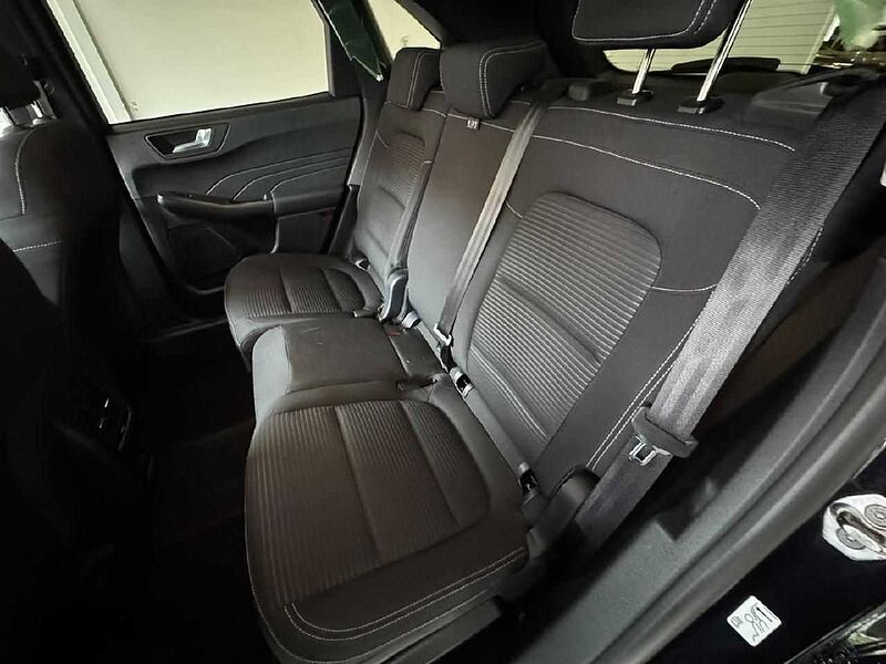 Ford Kuga Plug-In Hybrid Titanium
