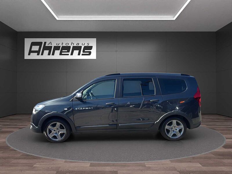 Dacia Lodgy TCe 130 Stepway *SHZ-GJA*